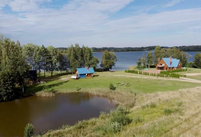 اتاق استاندارد, Buru Guru Viesu Nams Zīdu Kolns