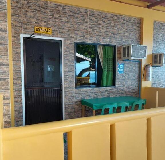 اتاق لوکس, Canibad Secret Paradise Resort