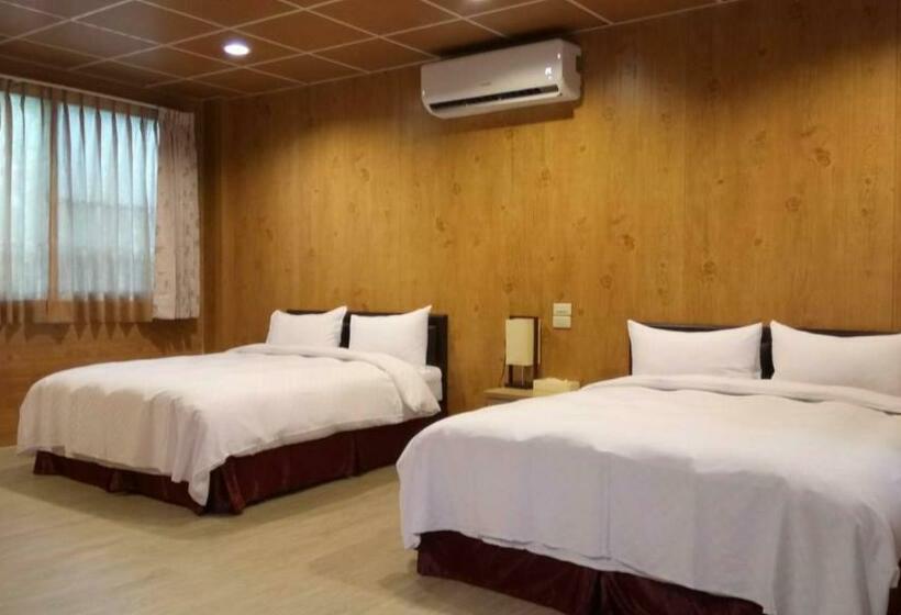 اتاق استاندارد چهار تخته, Jingshan Landscape