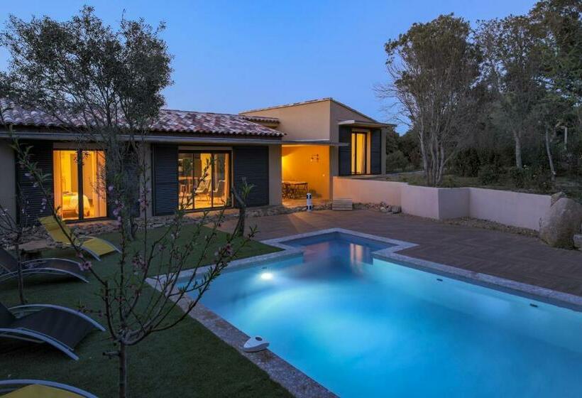 Вилла с 1 спальней и бассейном, Hôtel Confidentiel Le Grecale