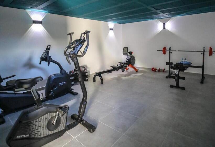 Номер Престиж, Hôtel Confidentiel Le Grecale