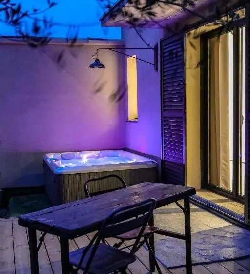 プレステージルーム, Hôtel Confidentiel Le Grecale