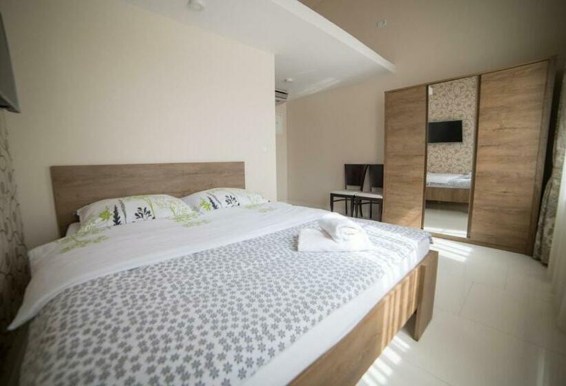 اتاق استاندارد با تخت بزرگ, Urban