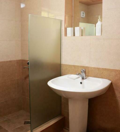 اتاق استاندارد با سرویس بهداشتی مشترک, Greengate