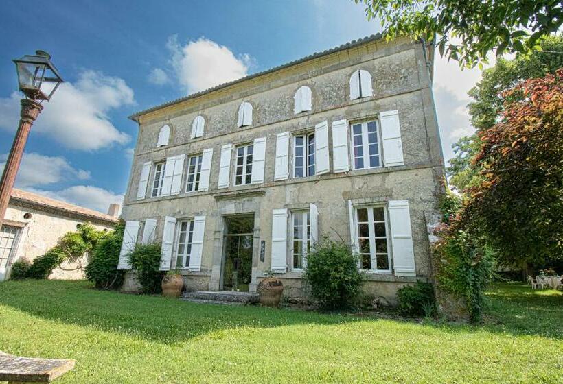 فيلا غرفة نوم واحدة مع مسبح, Maison De Maître Avec Grand Parc Arboré Clos De Murs