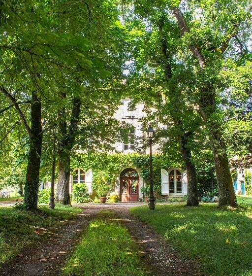 فيلا غرفة نوم واحدة مع مسبح, Maison De Maître Avec Grand Parc Arboré Clos De Murs