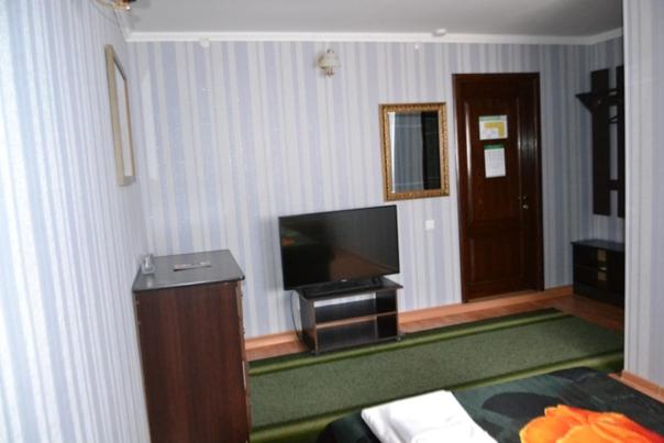 اتاق اکونومی یک تخته, Bereke