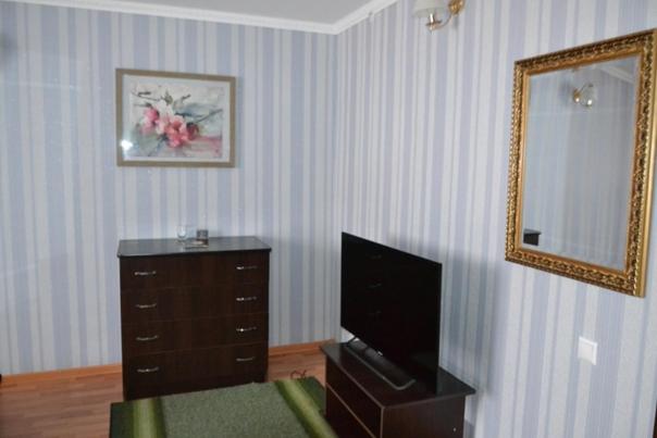 اتاق اکونومی یک تخته, Bereke