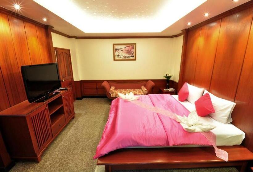 キングサイドベッドのスタンダードワンルーム, Busyarin