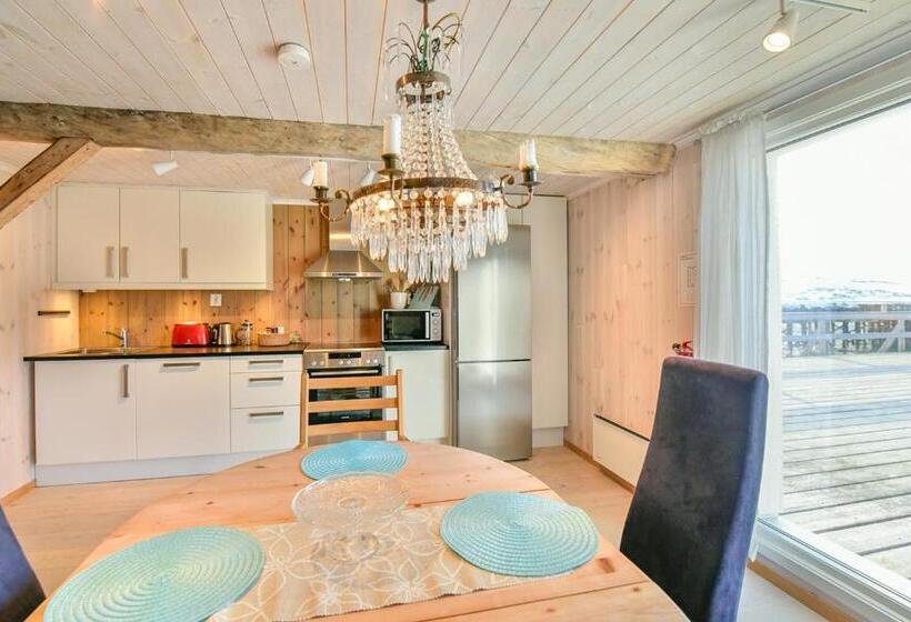 Апартаменты Deluxe 1 Спальня, Kongsfjord Arctic Lodge
