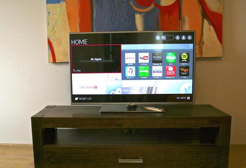 سوییت جونیور, More Guesthouse