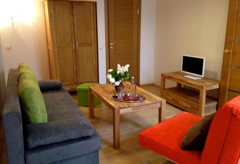 خانه 1 خوابه, More Guesthouse