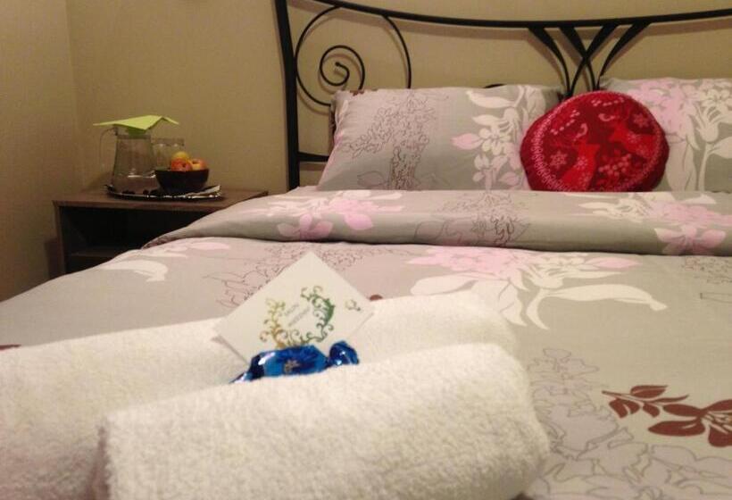 اتاق لوکس, More Guesthouse