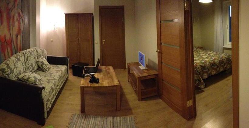 سوییت خانوادگی, More Guesthouse