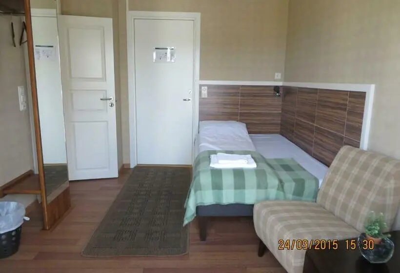 シングルデラックスルーム, Ulvsvåg Gjestgiveri Og Fjordcamping As