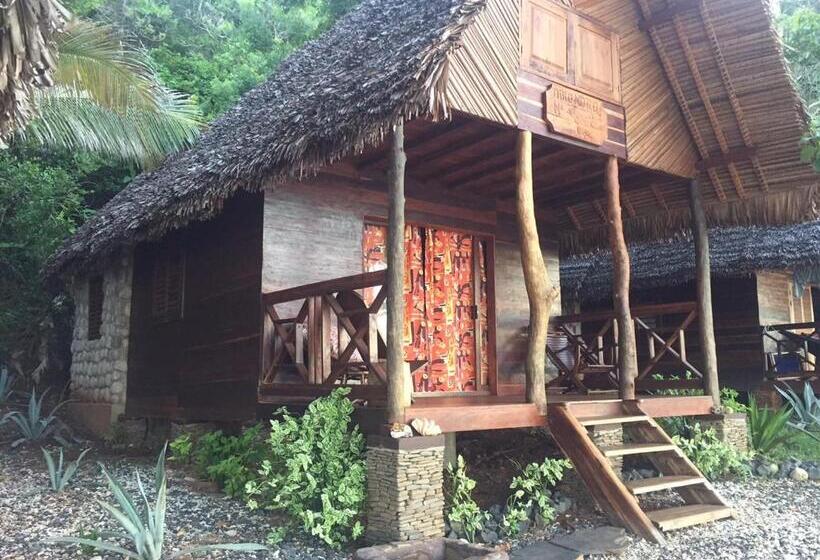 بانگلوی سوپریور, Ankazoberavina