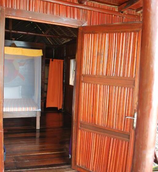 بانگلوی استاندارد, Ankazoberavina