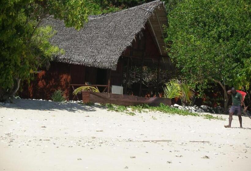 بانگلوی استاندارد, Ankazoberavina