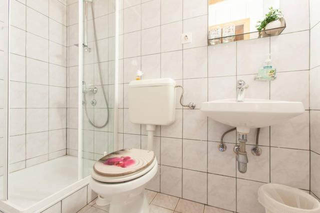 اتاق استاندارد, Bed And Breakfast špelca