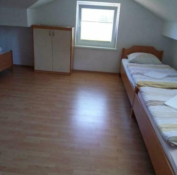 اتاق خانوادگی, Bed And Breakfast špelca