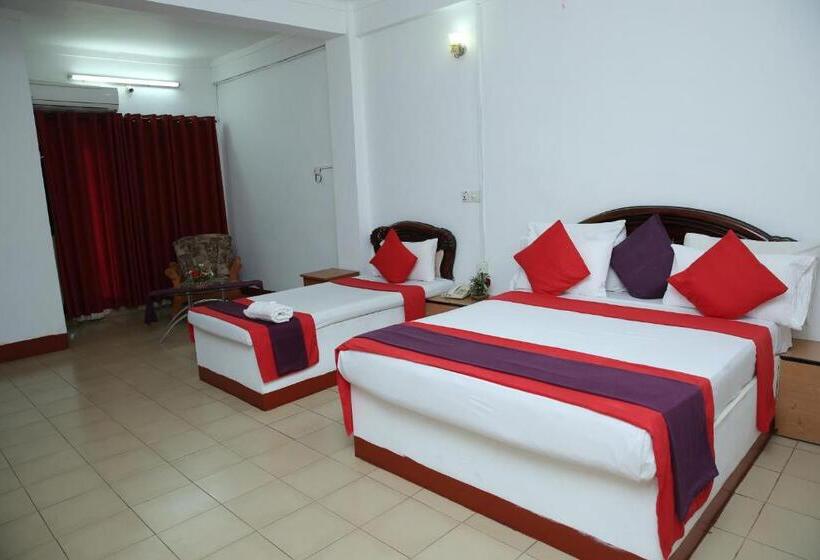 غرفة ديلوكس عائلية, Nelly Star