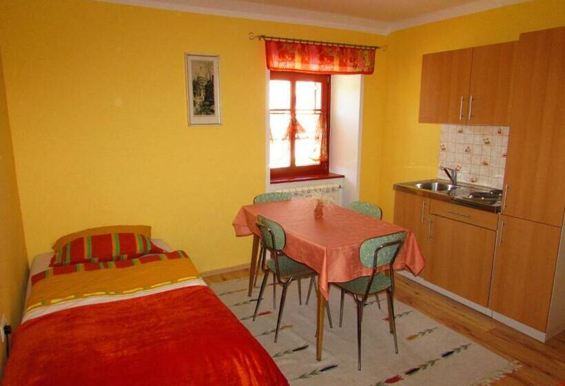 آپارتمان 1 خوابه, Tourist Farm Dujceva Domacija