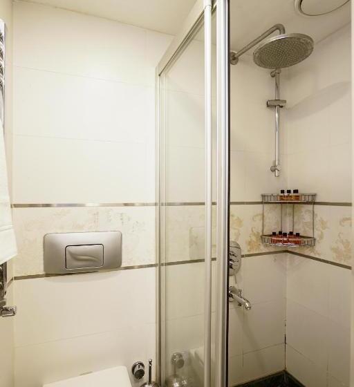 سوییت جونیور لوکس, Moss Suites