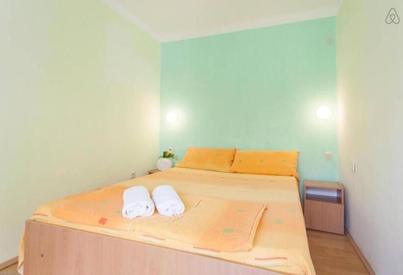 ویلای استاندارد با چشمانداز باغ, Lile Pestani Accommodation