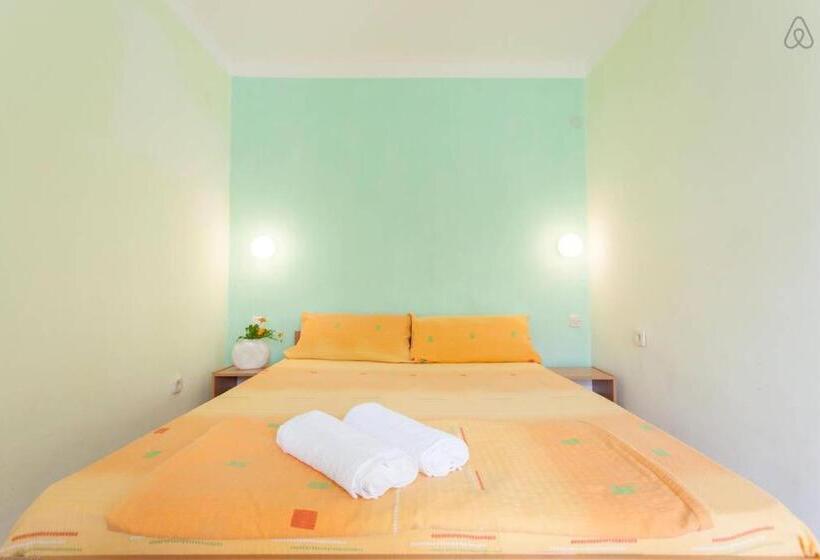 ویلای استاندارد با چشم‌انداز باغ, Lile Pestani Accommodation