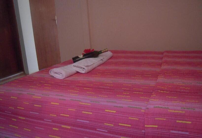 سوئیت با بالکن, Lile Pestani Accommodation