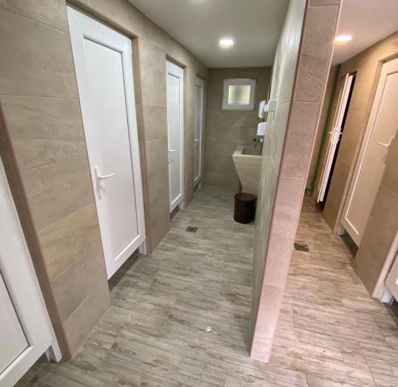 اتاق کلاسیک چهارنفره, Rafting Center Drina Tara