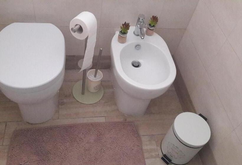 スタンダードスタジオ, Villa Happy Days