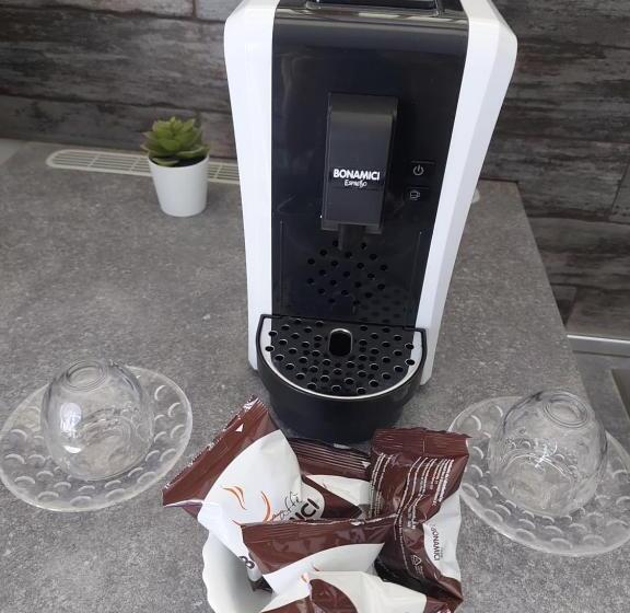 スタンダードスタジオ, Villa Happy Days