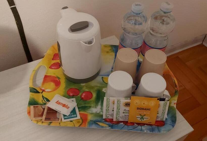 Standard room with outdoor bath, Villa Happy Days