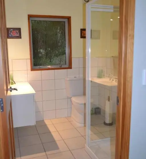 اتاق استاندارد, Treetops B&b