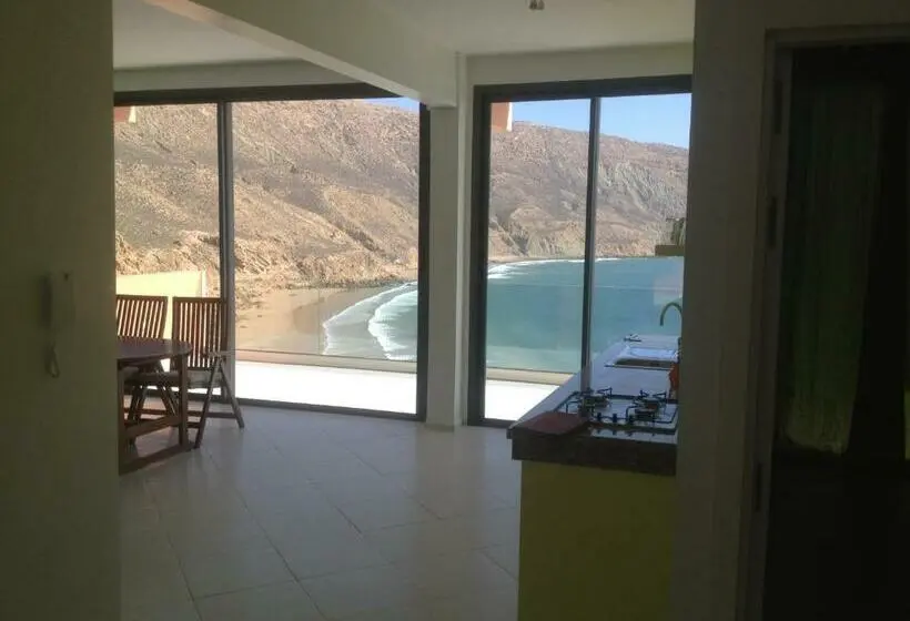 آپارتمان 1 خوابه با چشمانداز دریا, Wind House