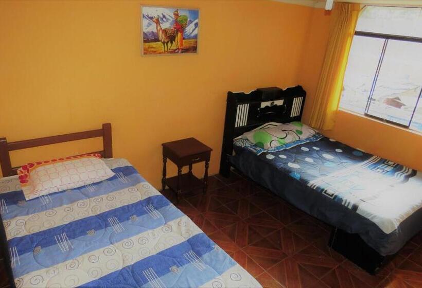 غرفة عائلية, Nery Lodging