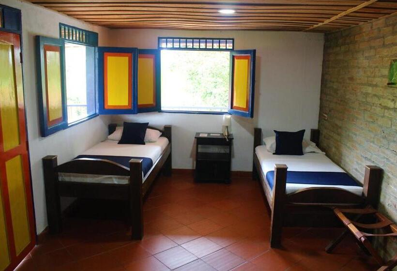 4인용 스탠다드 룸, Finca La Colmena De Don Juaco