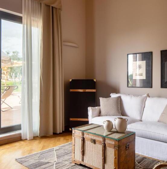 ジュニアスイート, Precise Tale Poggio Alla Sala