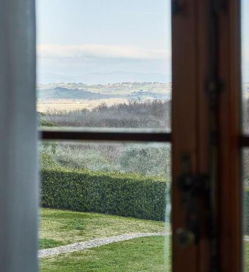 デラックススタジオ, Precise Tale Poggio Alla Sala