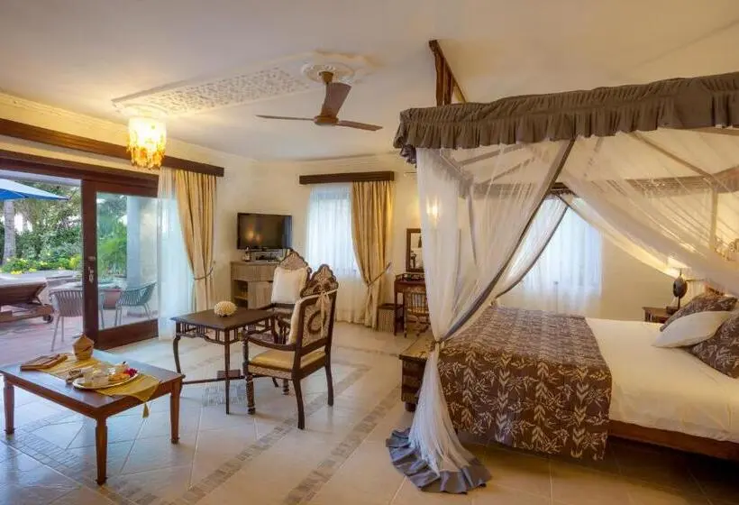 اتاق استاندارد با تخت بزرگ, The Maji Beach Boutique Hotel  Adults Only