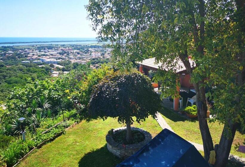 Номер Стандарт Вид на Море с Балконом, Chambres D Hôtes Villa Bella Fiora