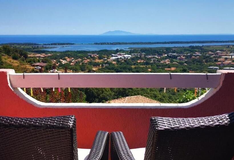 Номер Стандарт Вид на Море с Балконом, Chambres D Hôtes Villa Bella Fiora