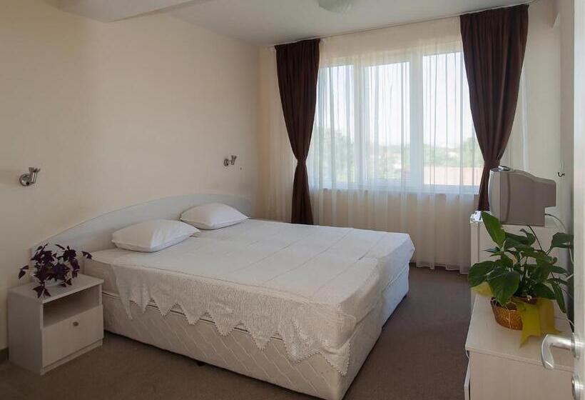 スタンダードルーム, Complex Pika