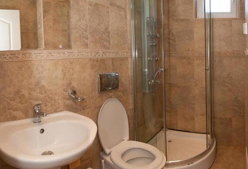 ２ベッドルームアパートメント, Complex Pika