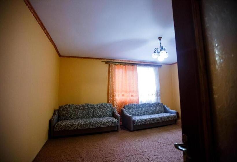 Номер Стандарт Четырехместный Совместный Санузел, Guest House In Drachino