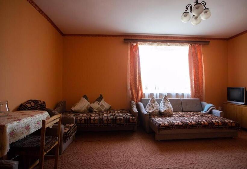 Номер Стандарт Четырехместный Совместный Санузел, Guest House In Drachino