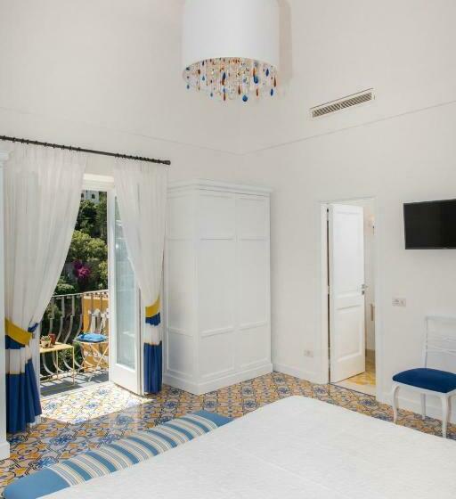 Номер Deluxe Вид на Море, Punta Re