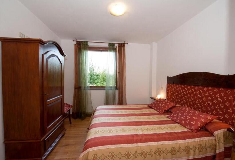 Апартаменты 1 Спальня Вид на Сад, Agriturismo I Gelsi Di Santa Cristina