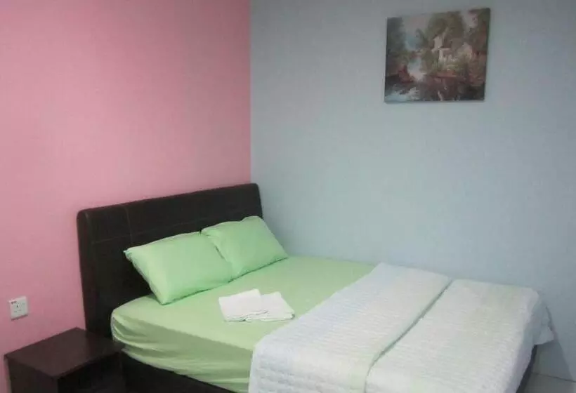 اتاق استاندارد سه نفره, Best Seven Motel